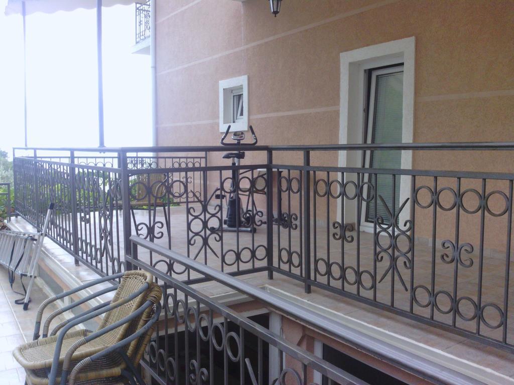 Apartments Mitrovic Podlicak สเวติ สเตฟาน ภายนอก รูปภาพ