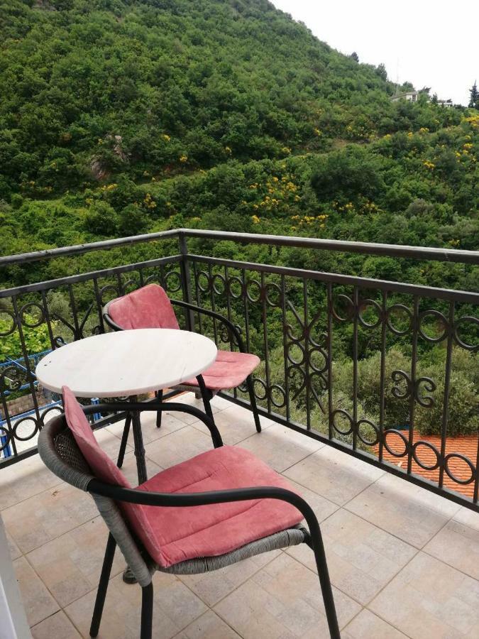 Apartments Mitrovic Podlicak สเวติ สเตฟาน ภายนอก รูปภาพ